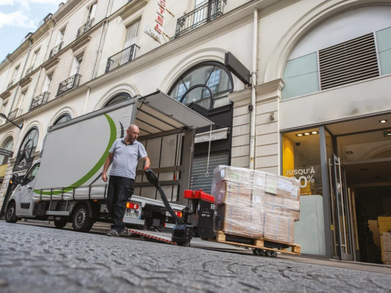 transpallet-elettrici-manitou-a-modena-reggio-emilia